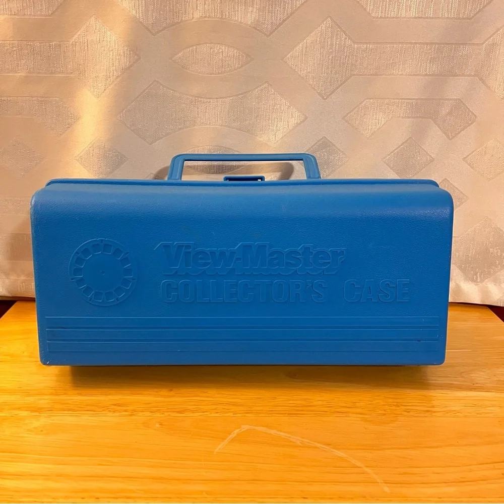 Vintage 90s ViewMaster Bundle - 2 Viewers - 14 Reel Sets - Picture 2 of 16
